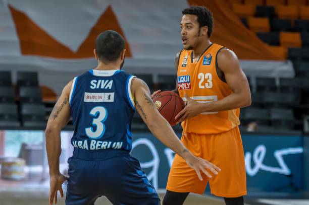 在训练中受 在训练中受