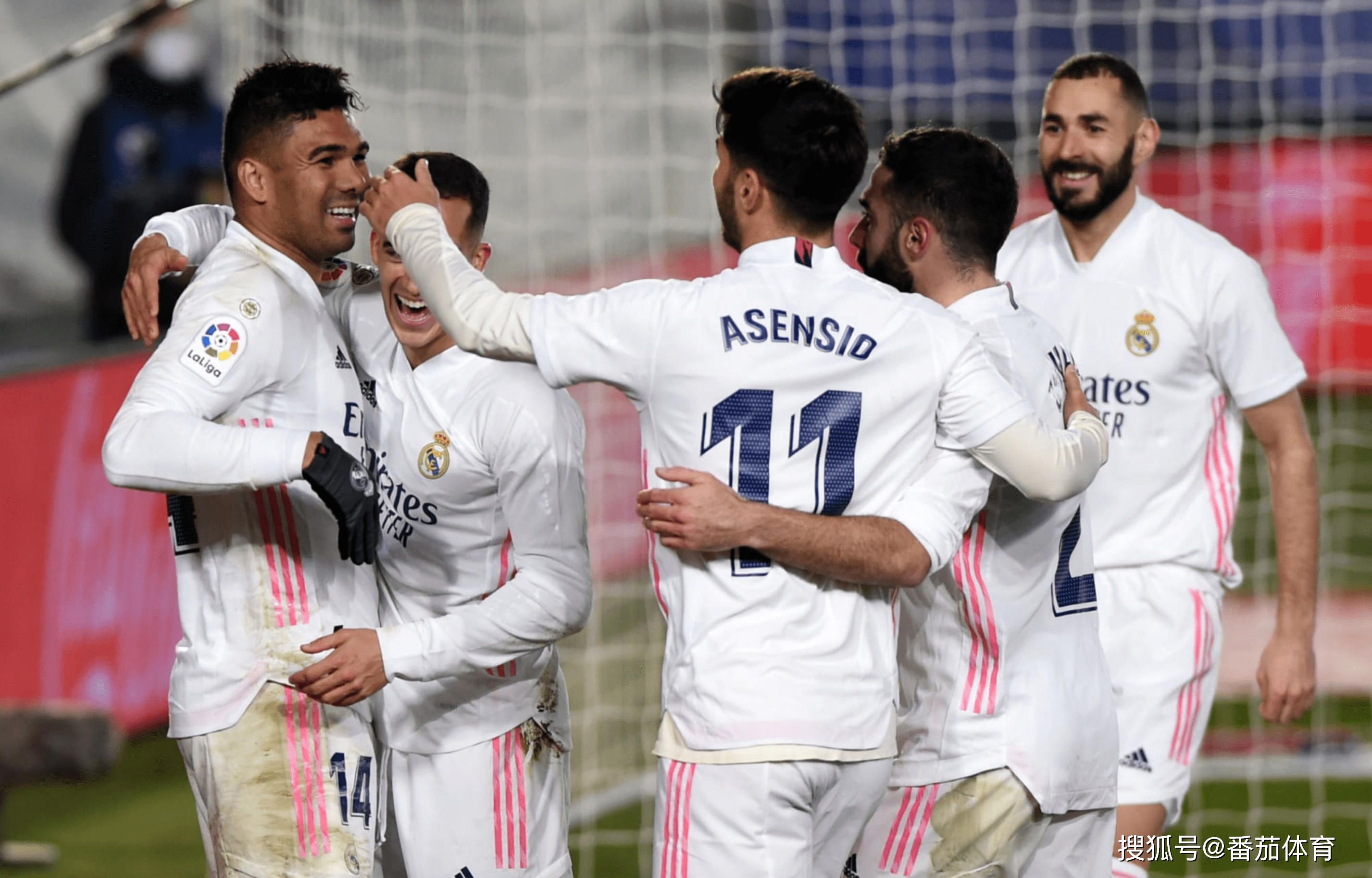 队内部关系 队内部关系