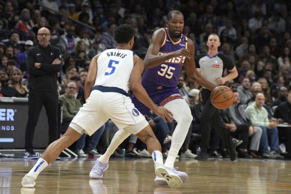 她已经表现 她已经表现